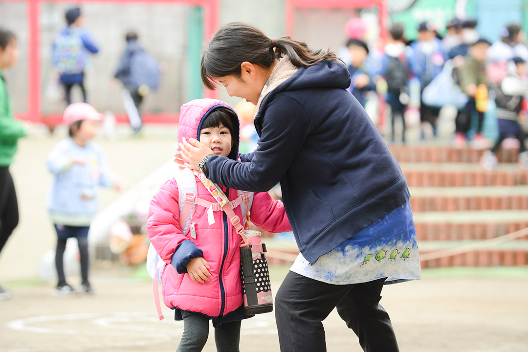 登園